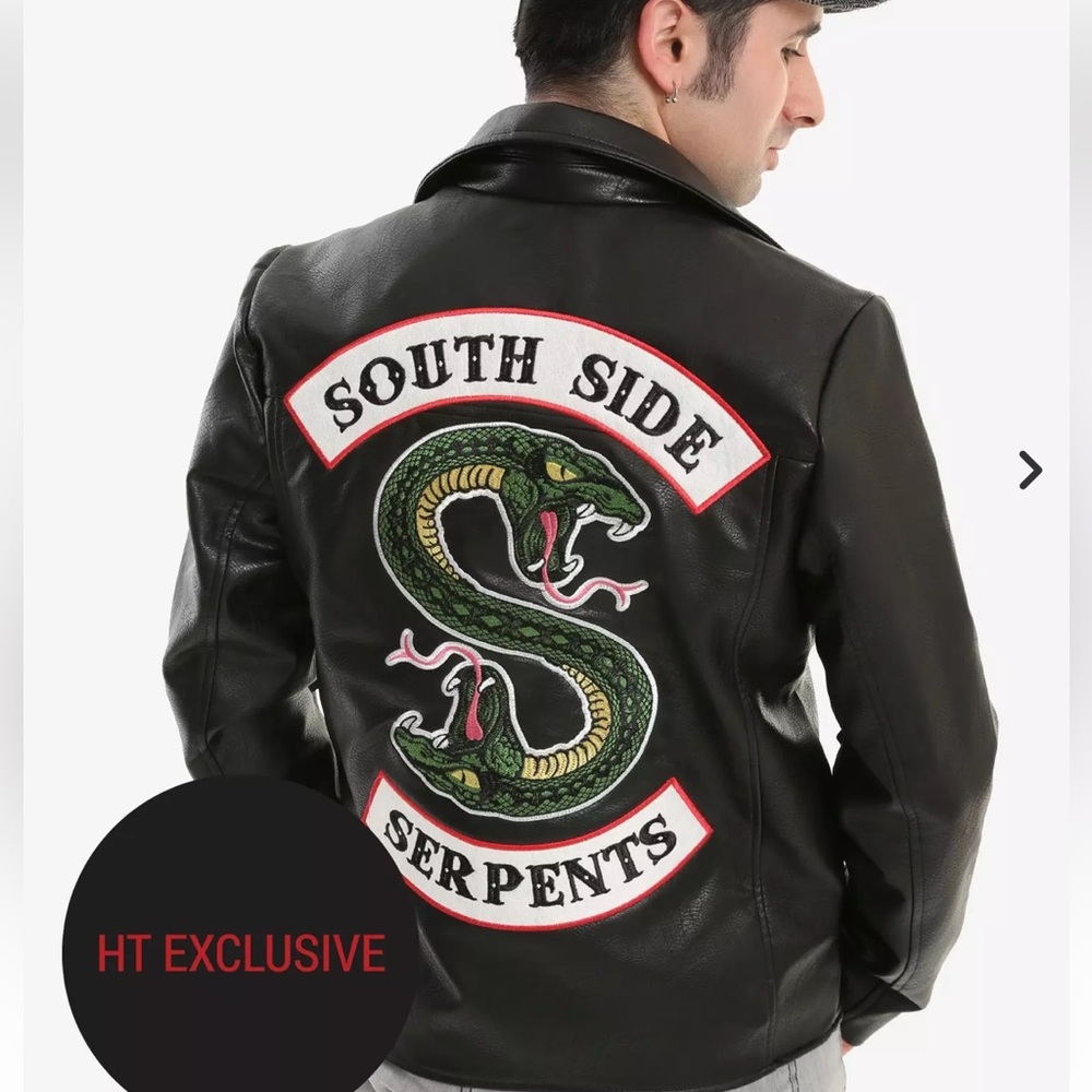 Hot Topic Riverdale Southside Serpents Jughead Jones Faux Leather Jacket Sz M